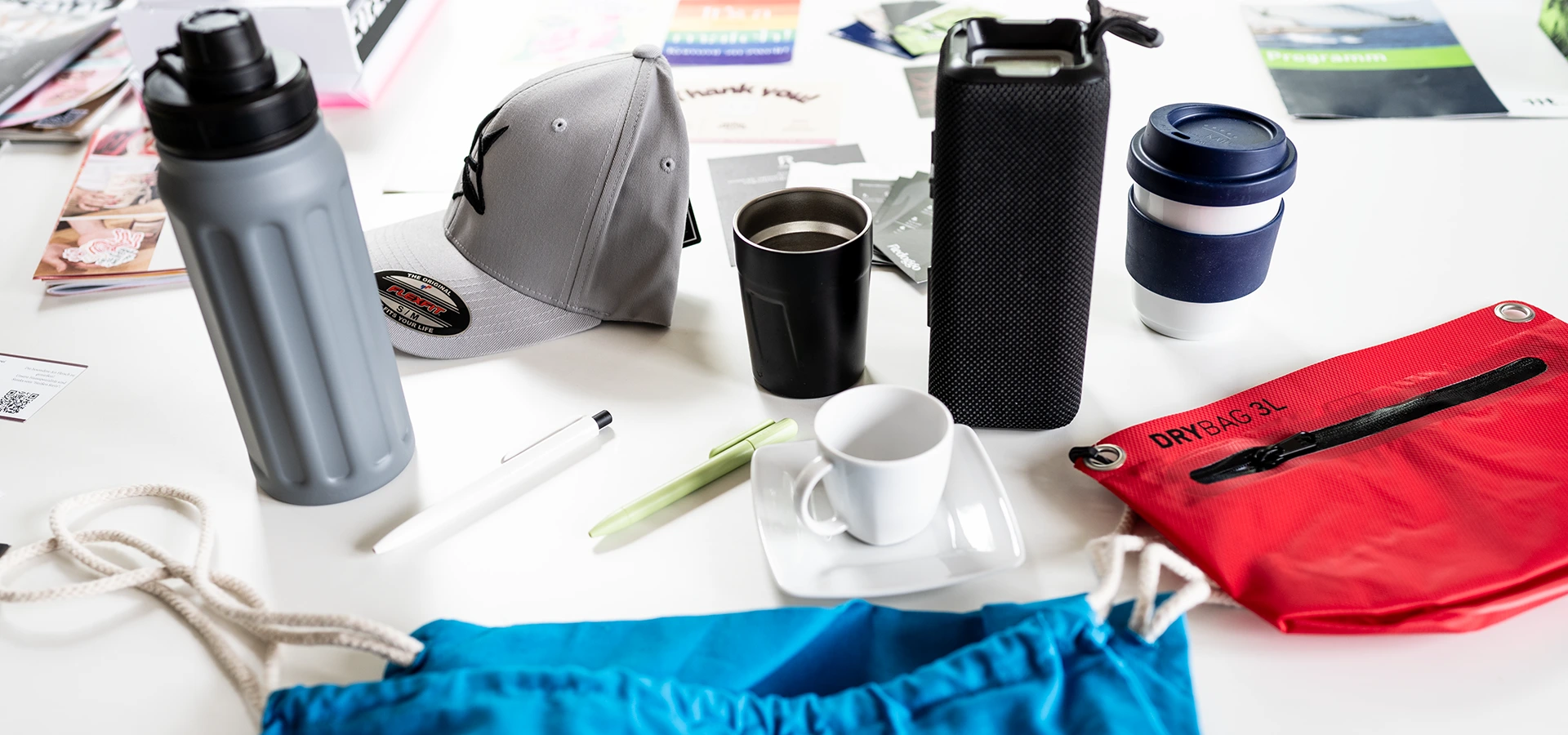 Werbeartikel für Messen mit Kugelschreibern, Taschen und Give-aways